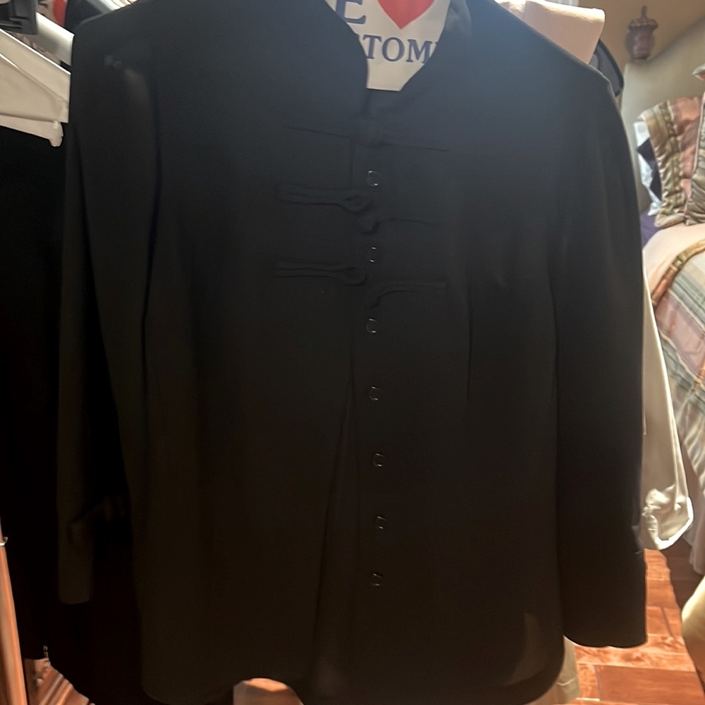 Beautymark black blouse - never worn